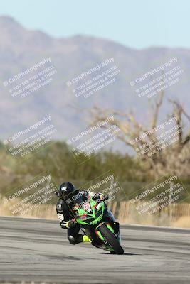 media/Dec-01-2025-Moto Forza (Mon) [[2daa91e15f]]/2-Intermediate Group/Session 3 (Turn 3)/